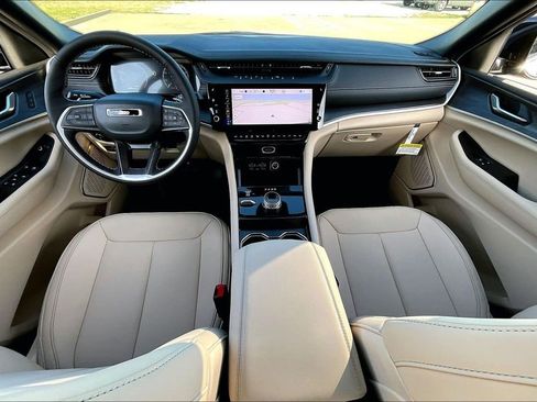 New 2026 Jeep Grand Cherokee Limited AWD/4WD image 6