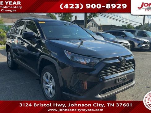 Used 2019 Toyota RAV4 LE w/ All Weather Liner Package AWD/4WD image 1