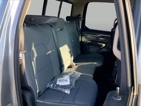 Used 2020 RAM 1500 Big Horn AWD/4WD image 18