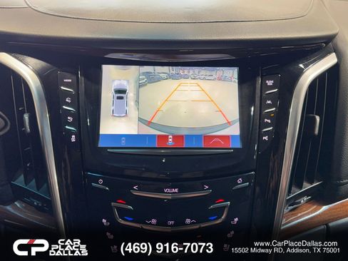 Used 2019 Cadillac Escalade Luxury RWD image 45