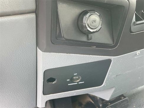 Used 2012 Ford F450 XL w/ Snow Plow Prep Pkg image 27