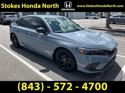 Used 2023 Honda Civic Sport image 2