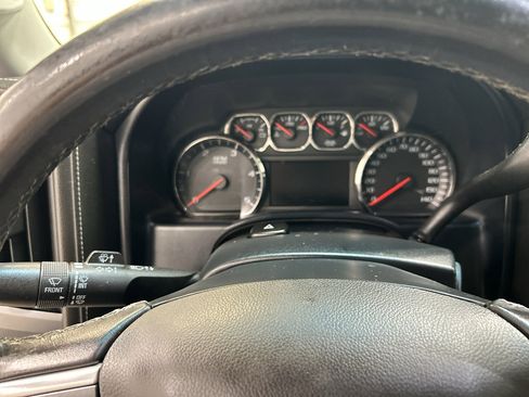 Used 2015 GMC Sierra 2500 SLT w/ Duramax Plus Package image 14