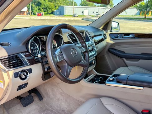 Used 2014 Mercedes-Benz ML 350 4MATIC image 16
