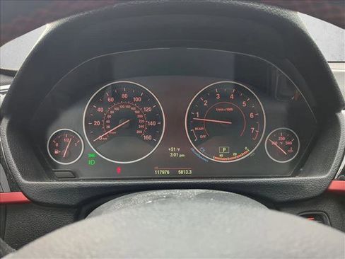 Used 2014 BMW 328i xDrive Sedan image 9