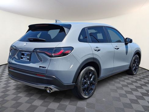 Used 2024 Honda HR-V Sport image 7