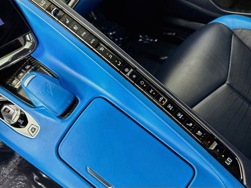 Used 2023 Chevrolet Corvette Stingray Premium Cpe w/ Z51 Performance Package RWD image 16