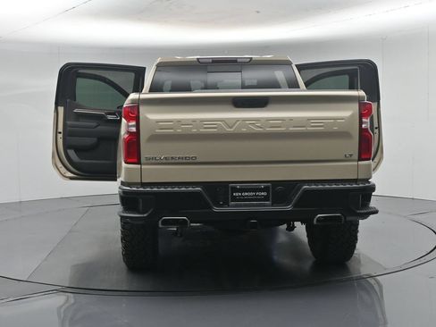 Used 2022 Chevrolet Silverado 1500 LT Trail Boss w/ Convenience Package II AWD/4WD image 36