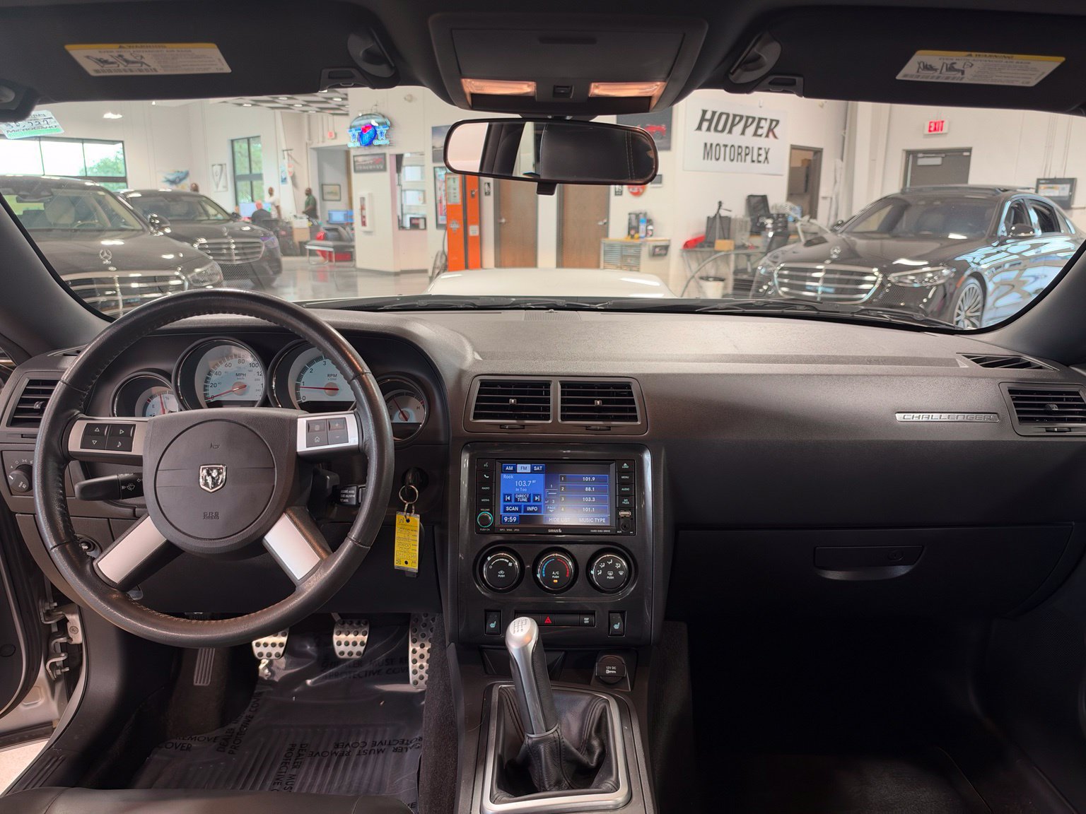 Used 2010 Dodge Challenger R/T RWD image 18