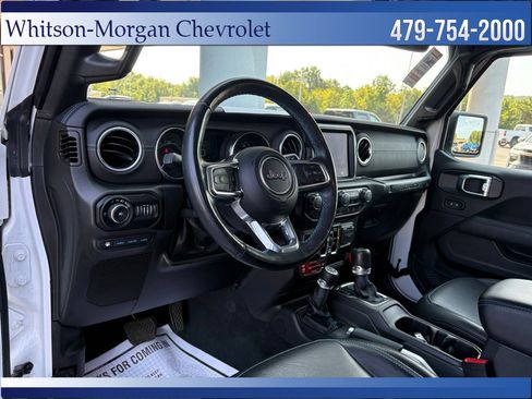 Used 2022 Jeep Wrangler Unlimited Rubicon 4xe w/ Cold Weather Group AWD/4WD image 11