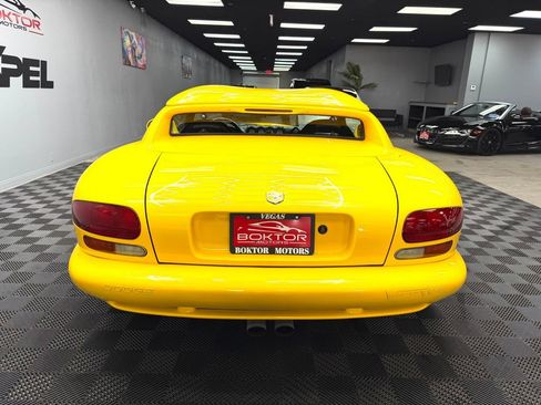Used 2001 Dodge Viper RT/10 RWD image 14