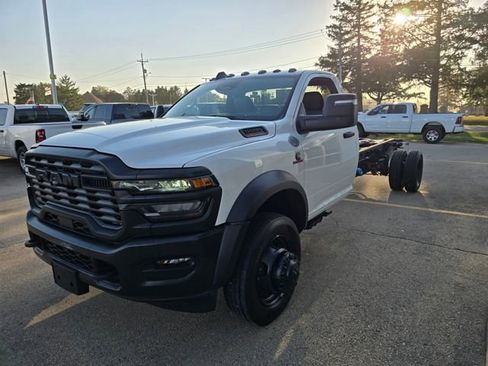 Used 2025 RAM 5500 Tradesman image 4
