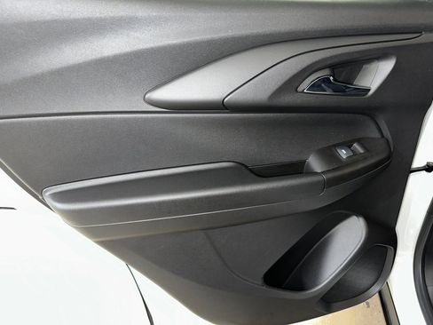 Certified 2023 Chevrolet TrailBlazer LT w/ Convenience Package image 16