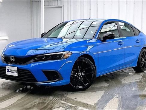 Certified 2023 Honda Civic Sport image 2