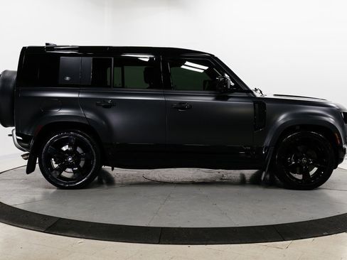 Used 2023 Land Rover Defender 110 Carpathian Edition image 31