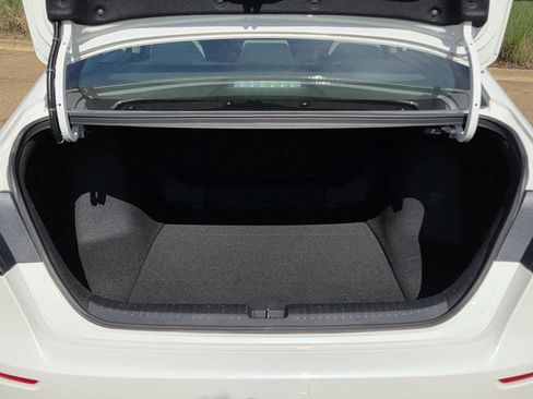 Used 2025 Honda Accord LX image 24