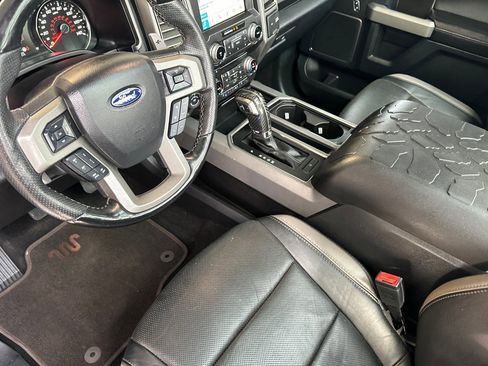 Used 2018 Ford F150 Raptor w/ Equipment Group 802A Luxury image 7