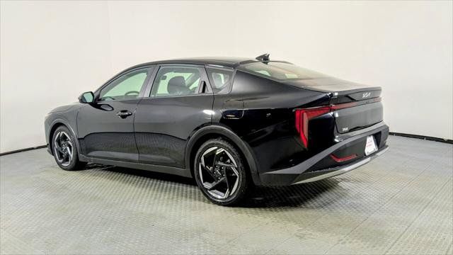 Used 2025 Kia K4 EX FWD image 4