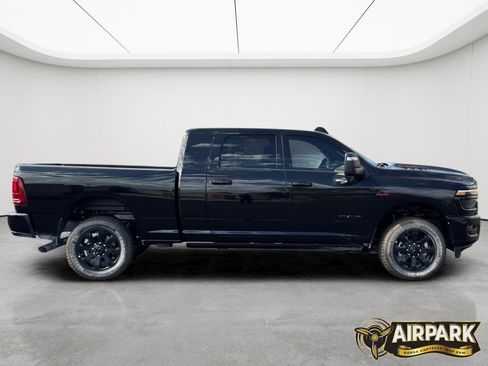 New 2026 RAM 2500 Laramie image 7