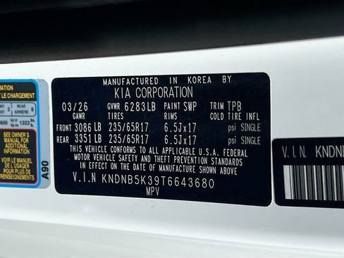 New 2026 Kia Carnival FWD image 34