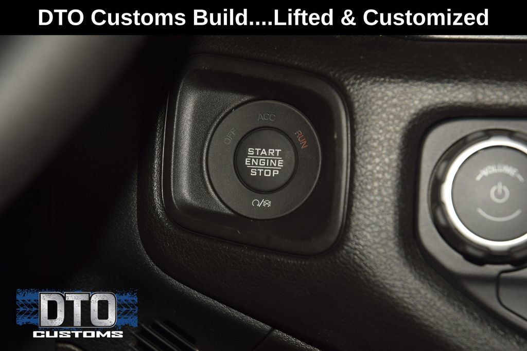 Used 2026 Jeep Wrangler Unlimited Sport AWD/4WD image 33