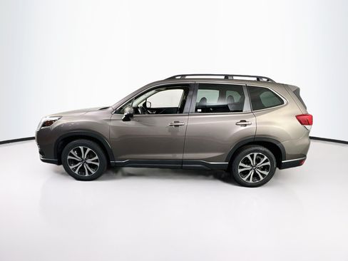 Used 2023 Subaru Forester Limited AWD/4WD image 8