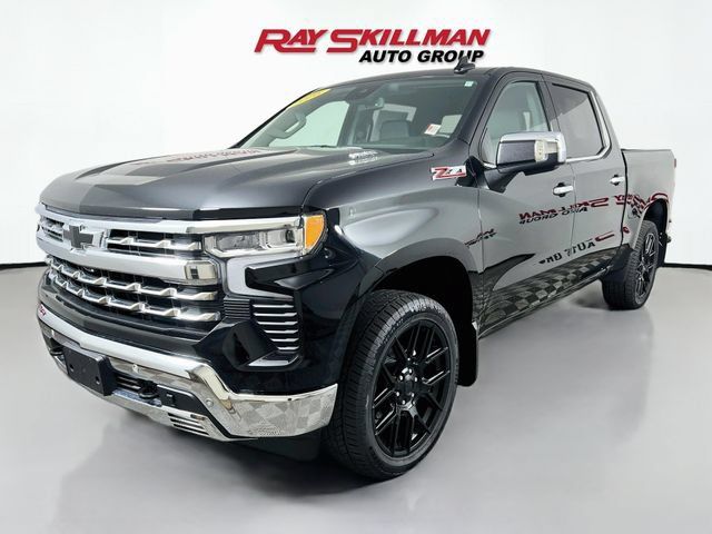 Used 2026 Chevrolet Silverado 1500 LTZ AWD/4WD image 3