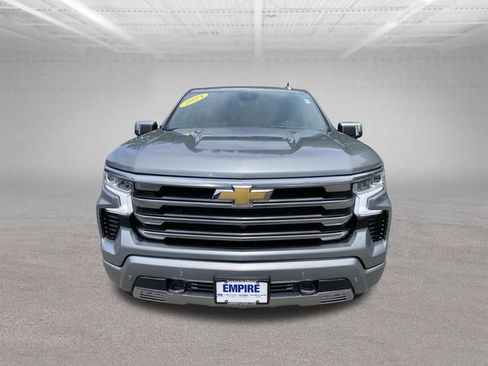 Used 2024 Chevrolet Silverado 1500 High Country w/ High Country Premium Package AWD/4WD image 28