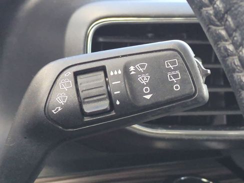 Used 2022 Ford Explorer Limited w/ Equipment Group 301A image 26