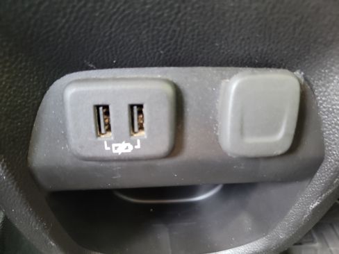 Used 2022 Chevrolet Colorado ZR2 image 17