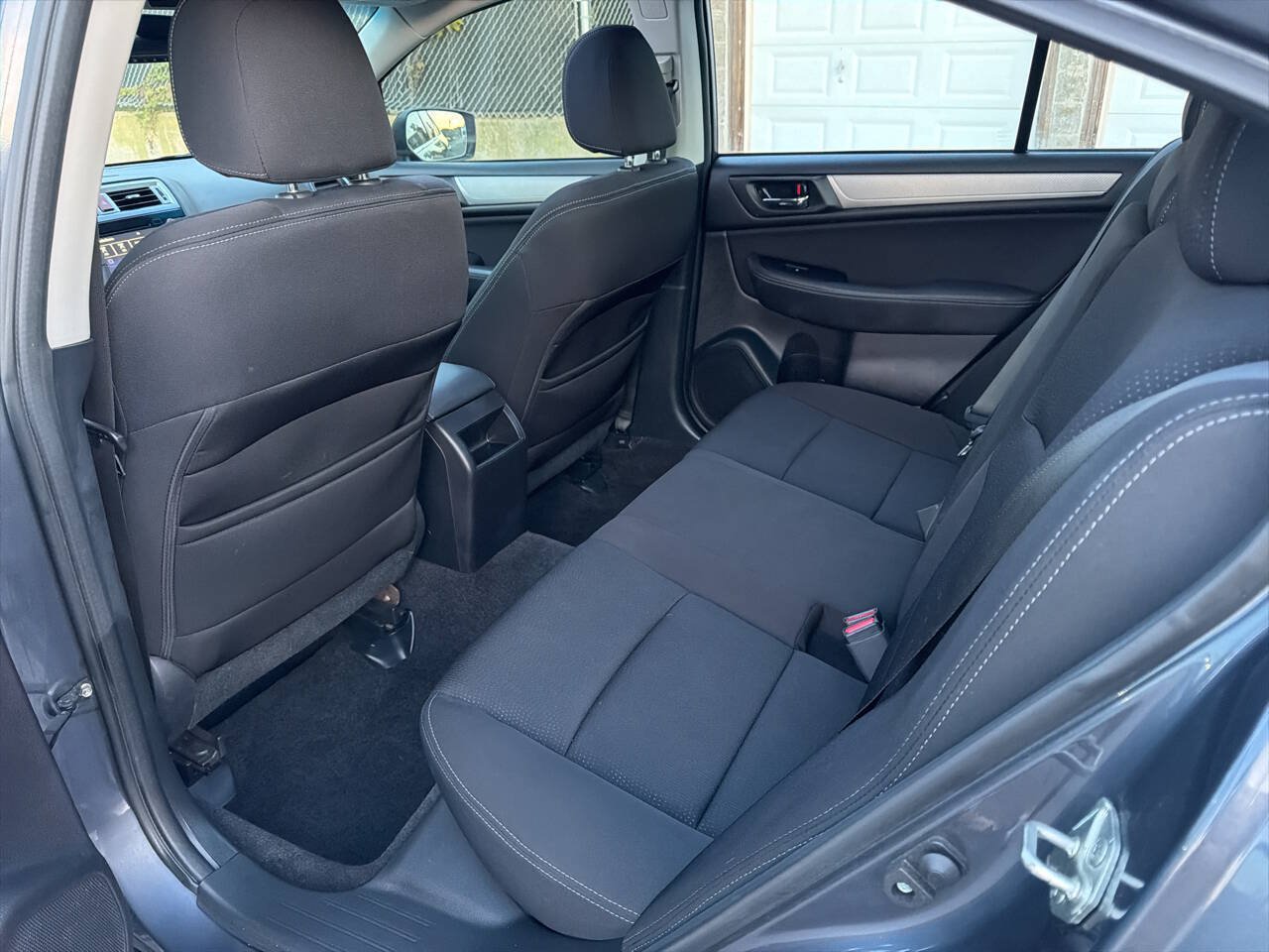 Used 2015 Subaru Legacy 2.5i Premium w/ Moonroof Package AWD/4WD image 18