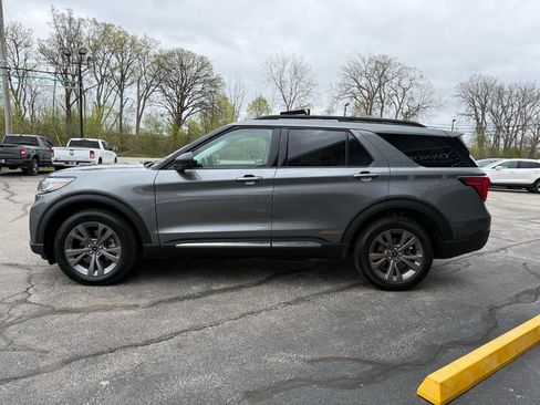 Used 2025 Ford Explorer Active w/ Active Comfort Package AWD/4WD image 6