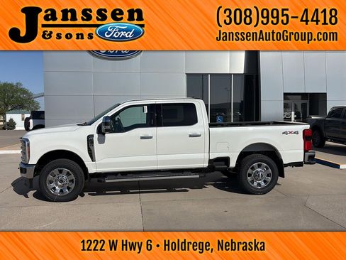 New 2026 Ford F350 Lariat w/ Chrome Package AWD/4WD image 1