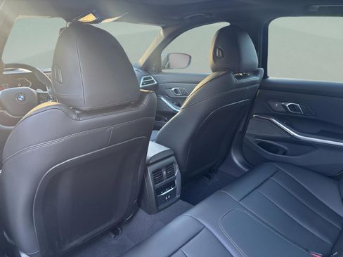 Used 2026 BMW 330i Sedan w/ Premium Package image 27