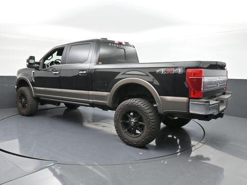 Used 2022 Ford F250 King Ranch w/ King Ranch Ultimate Package image 6