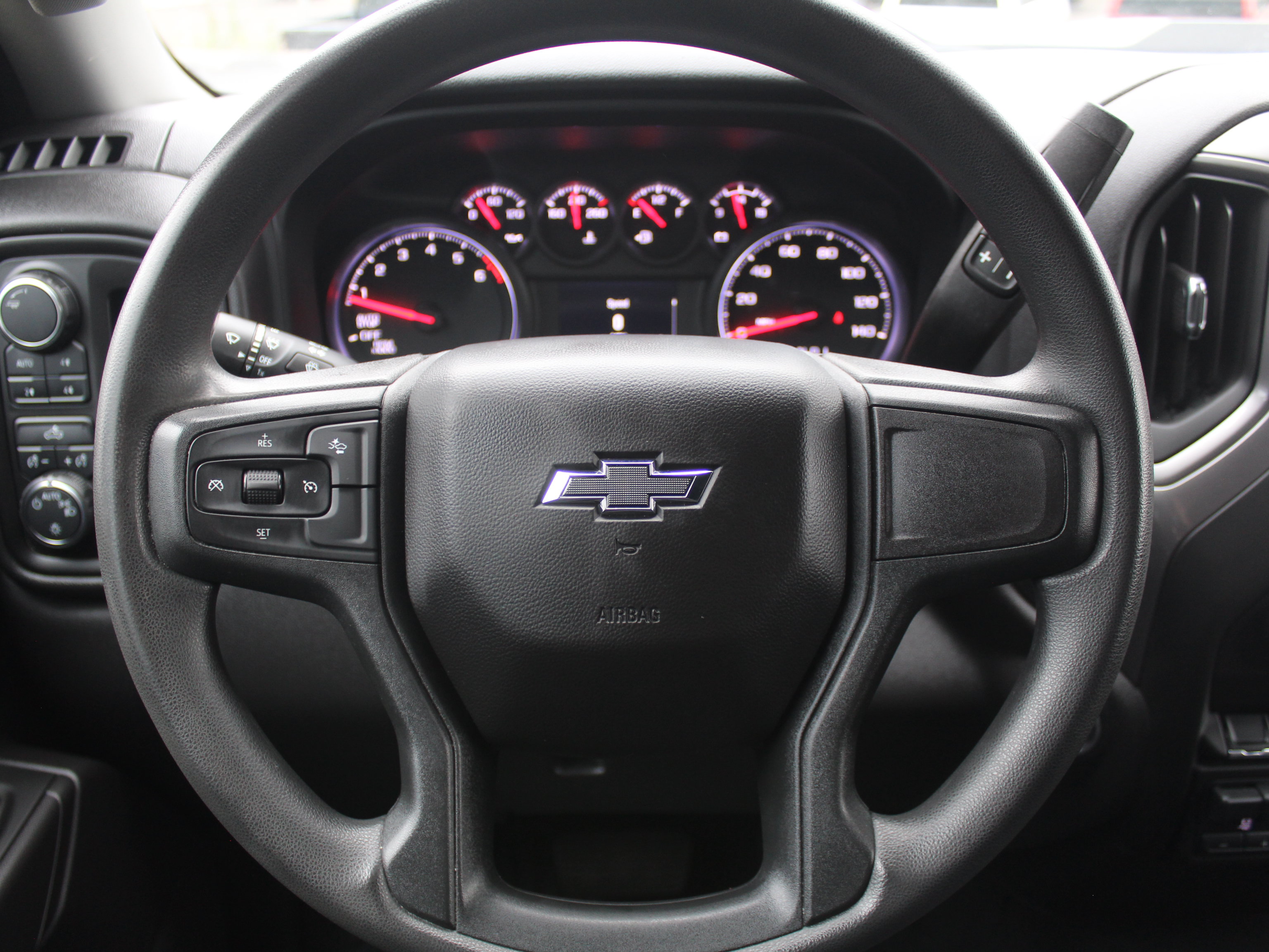 Certified 2024 Chevrolet Silverado 1500 Custom Trail Boss w/ LPO, Dark Essentials Package AWD/4WD image 16