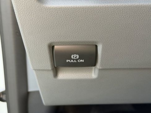 New 2026 Ford F550 4x4 Crew Cab image 13