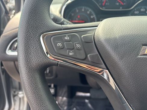 Used 2017 Chevrolet Cruze LT w/ Convenience Package FWD image 23