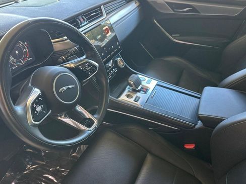 Used 2024 Jaguar F-PACE R-Dynamic S AWD/4WD image 4