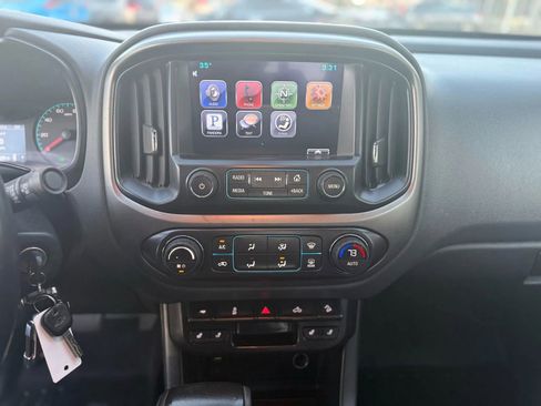 Used 2015 Chevrolet Colorado Z71 image 23