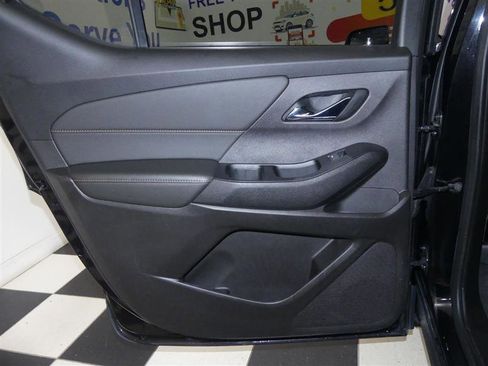 Used 2019 Chevrolet Traverse LT w/ LT Premium Package image 30