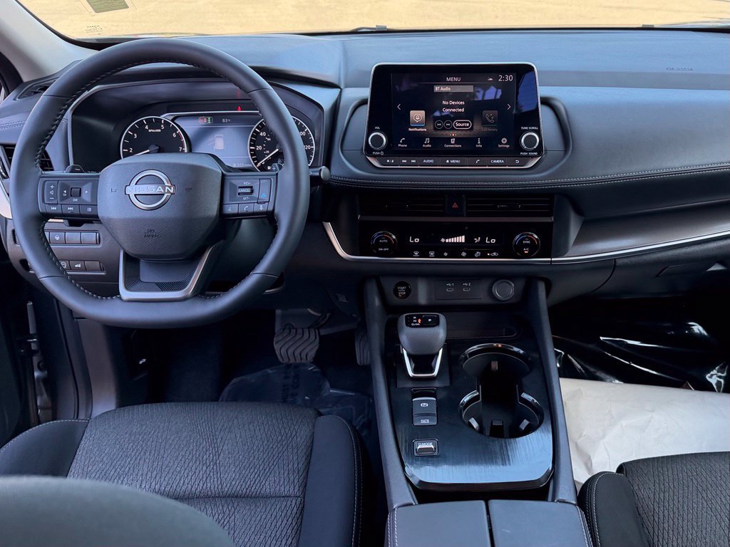 Certified 2026 Nissan Rogue SV FWD image 20