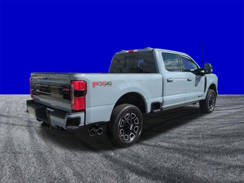 New 2026 Ford F250 Platinum w/ FX4 Off-Road Package AWD/4WD image 4