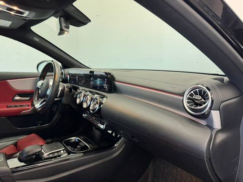 Used 2022 Mercedes-Benz A 220 image 36