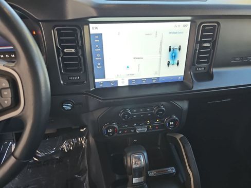 Used 2021 Ford Bronco First Edition AWD/4WD image 19