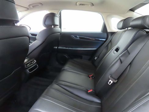 Used 2024 Genesis G80 2.5T image 16