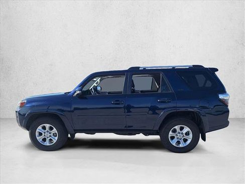 Used 2022 Toyota 4Runner SR5 Premium w/ Moonroof Package image 8
