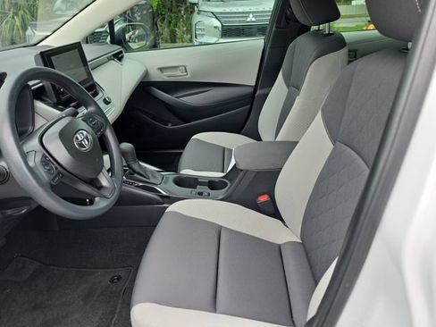 Used 2026 Toyota Corolla LE FWD image 15