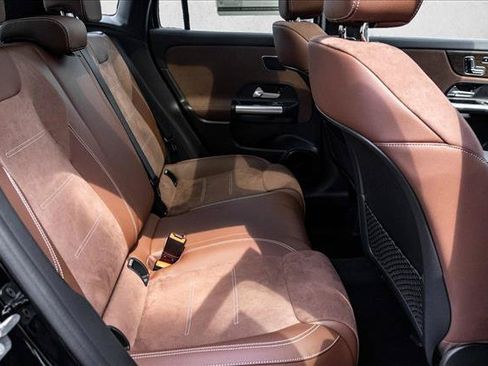 Certified 2026 Mercedes-Benz GLA 35 AMG 4MATIC image 24