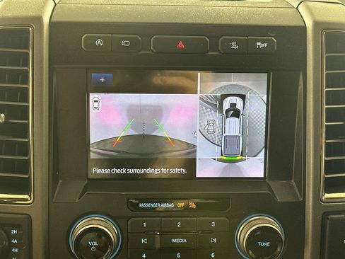 Used 2020 Ford F150 Raptor w/ Equipment Group 802A Luxury image 6